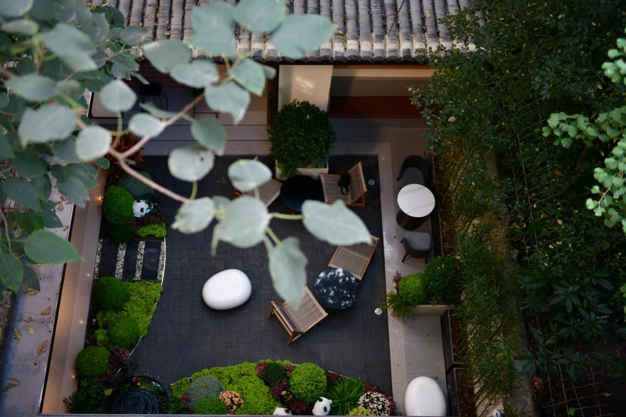 Xishu Garden Inn - Travel Agency Service - Car Rent Service - English Speaking Chengdu Exterior photo
